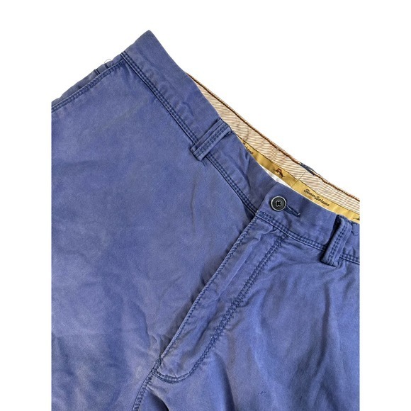Tommy Bahama Men's Shorts 35 Navy Blue Chino 4 Pockets Embroidered‎ Logo - Picture 2 of 7